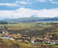 Jellegzetes magyar tájkép, amilyet a Dunántúlon, Erdélyben és a Felvidéken is látni