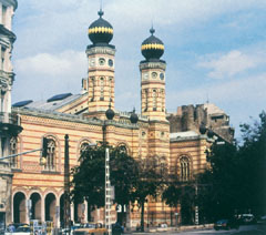 Közép-Európa legnagyobb zsinagógája Budapesten